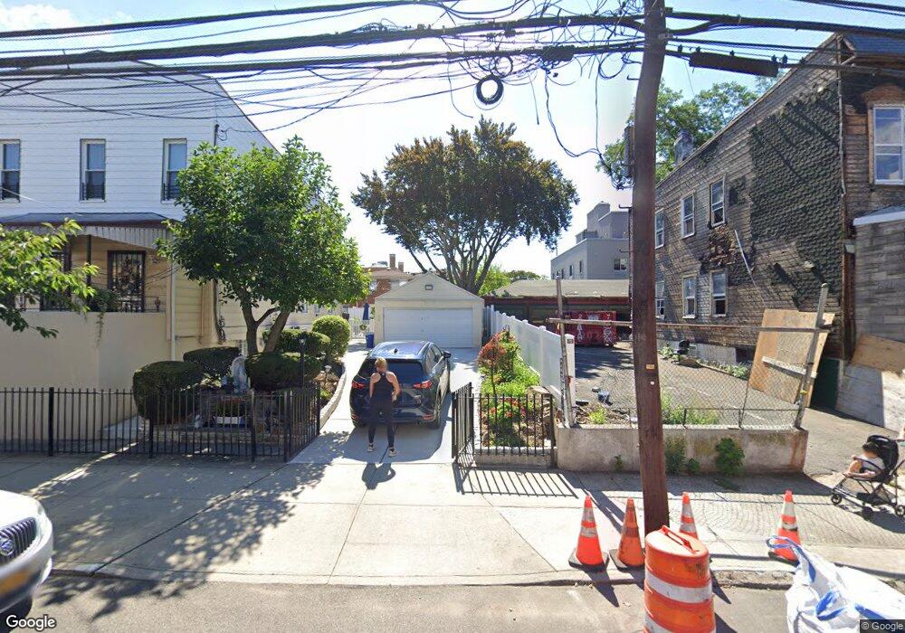 3127 46th St, Long Island City, NY 11103 - photo 1