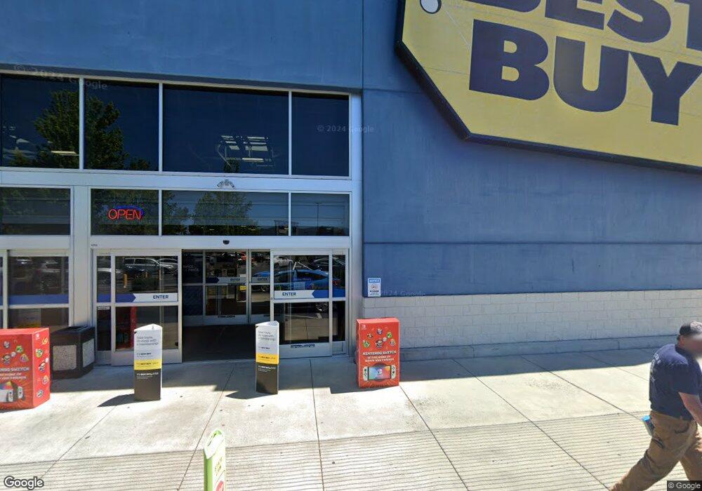 2370 Poplar Dr unit 2, Medford, OR 97504 - photo 1