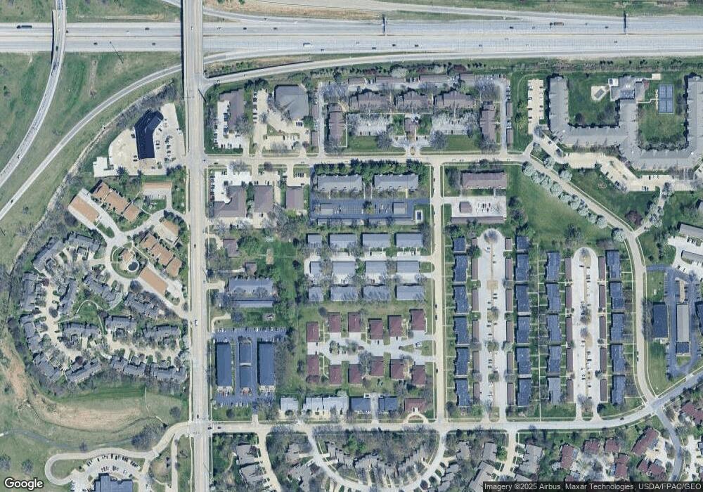 1244 49th St unit 3, West Des Moines, IA 50266 - photo 1