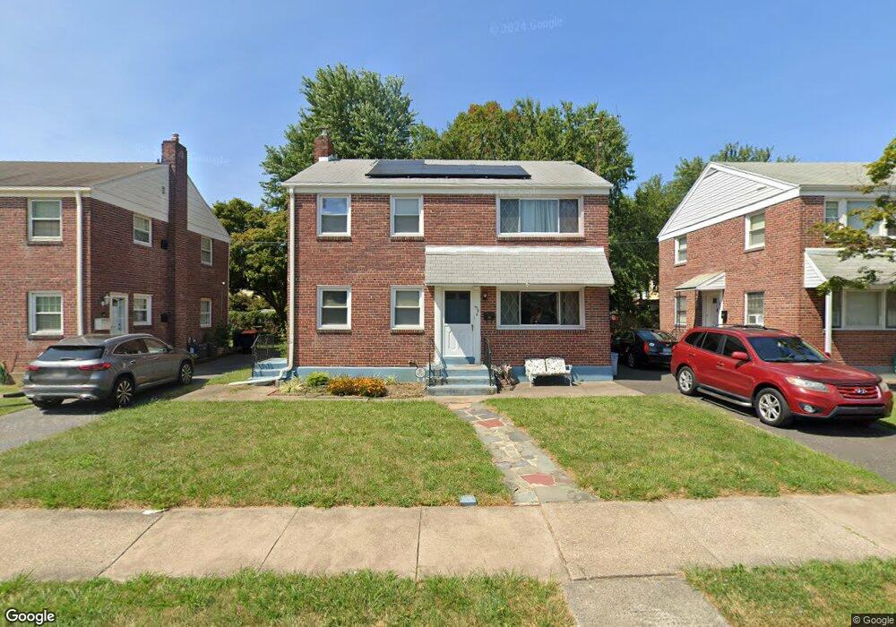 108 W Parkway Ave, Chester, PA 19013 - photo 1
