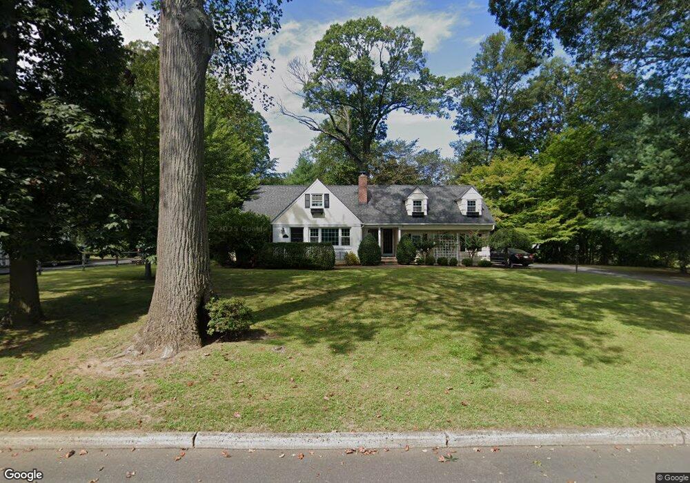 33 Rosslyn Ct, Little Silver, NJ 07739 - photo 1