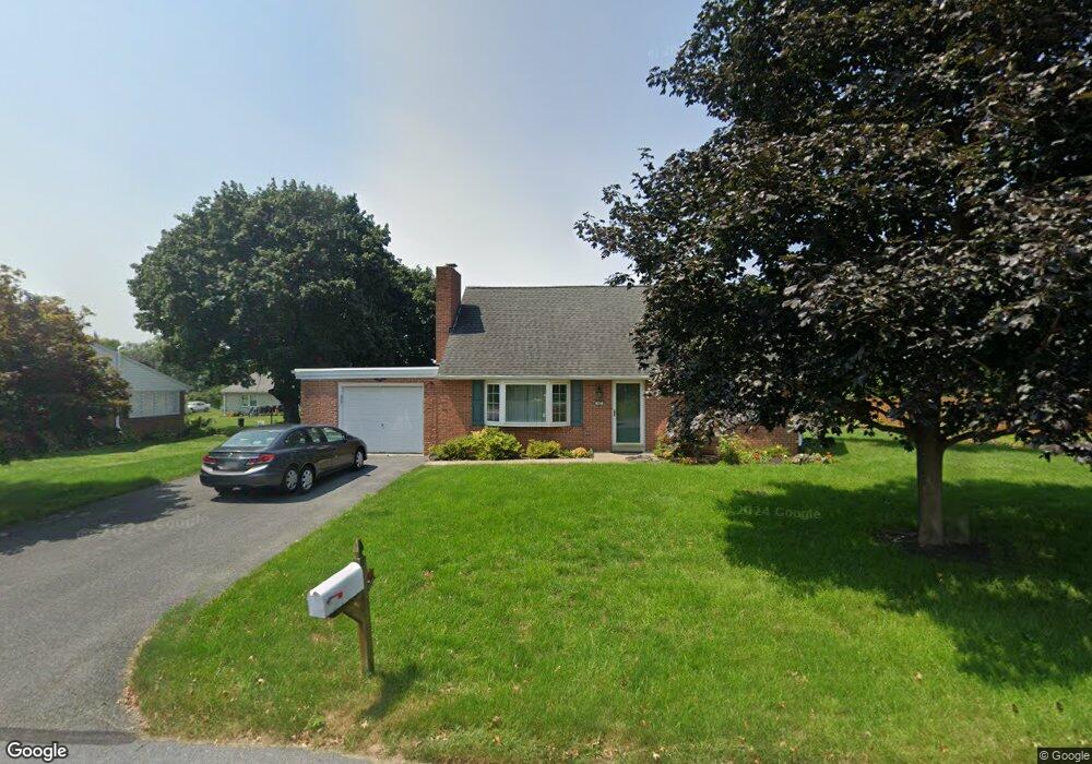 40 Amanda Ave, Leola, PA 17540 - photo 1