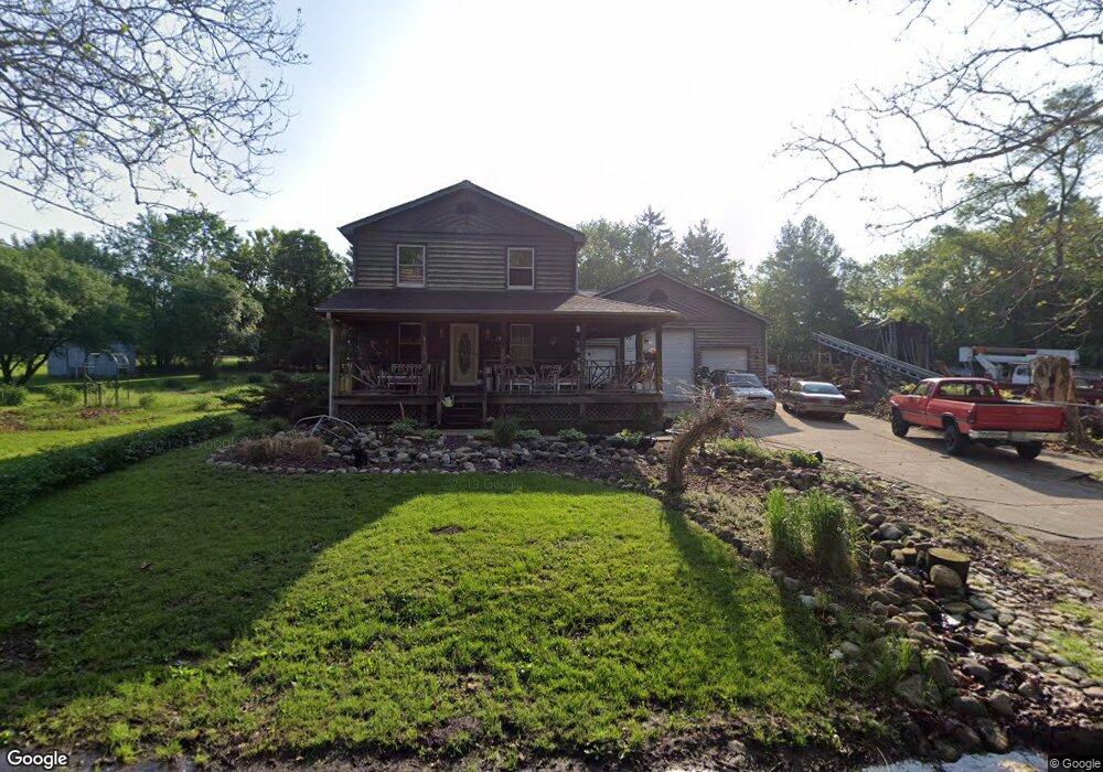 1075 Manito Trail, Algonquin, IL 60102 - photo 1