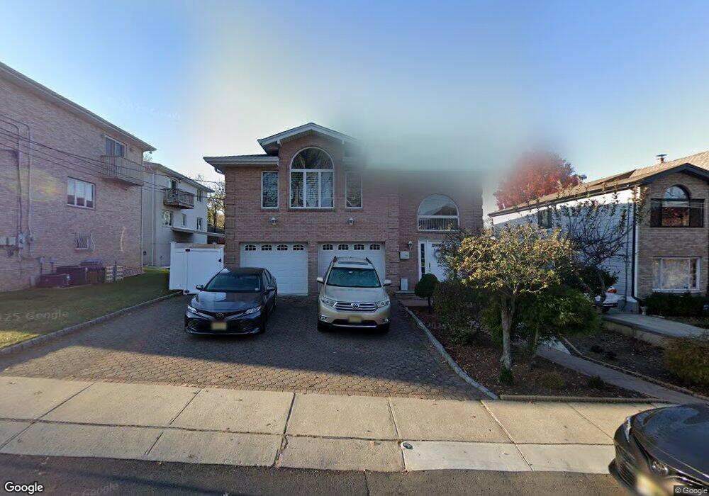 686 Hamilton Ave, Ridgefield, NJ 07657 - photo 1