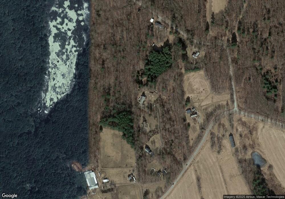 327 Rocky Hill Rd, Woodstock, CT 06281 - photo 1