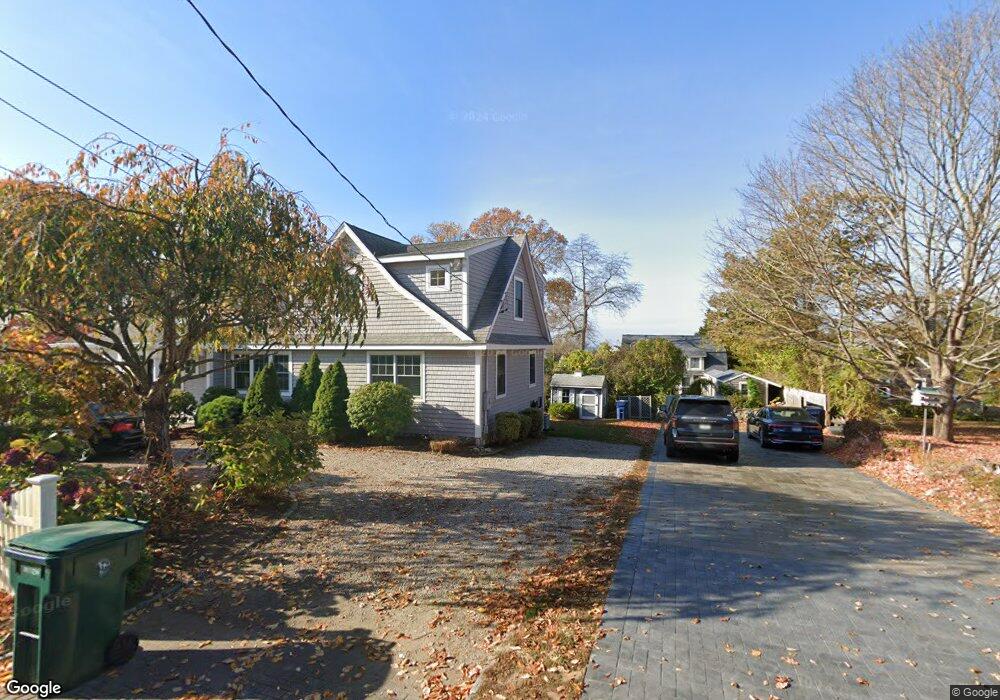 69 Seaside Ln, Old Lyme, CT 06371 - photo 1