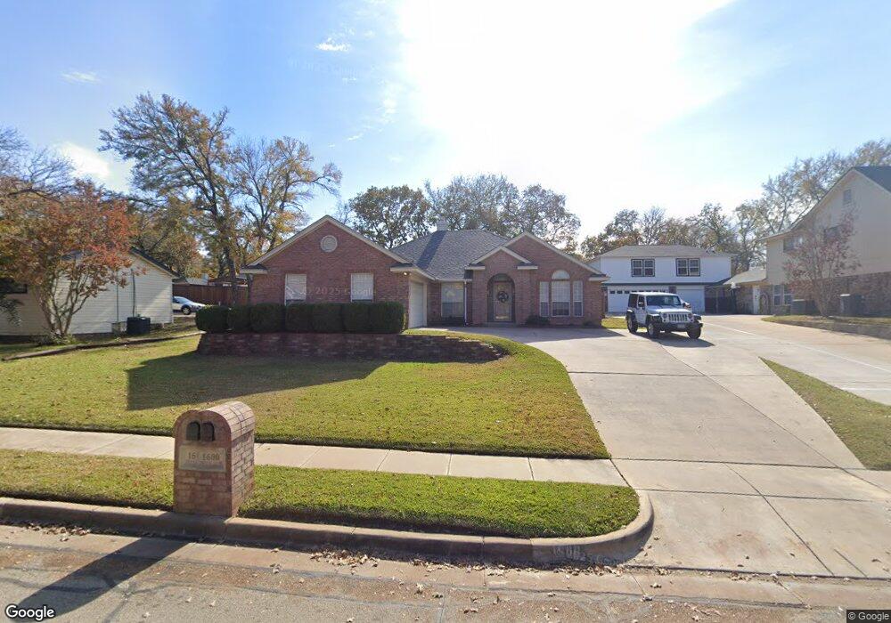 1600 Donna Ln, Bedford, TX 76022 - photo 1