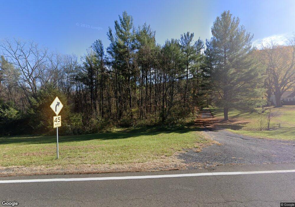 1378 Front Royal Rd, Strasburg, VA 22657 - photo 1