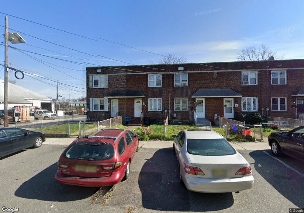 1170 Collings Rd, Camden, NJ 08104 - photo 1