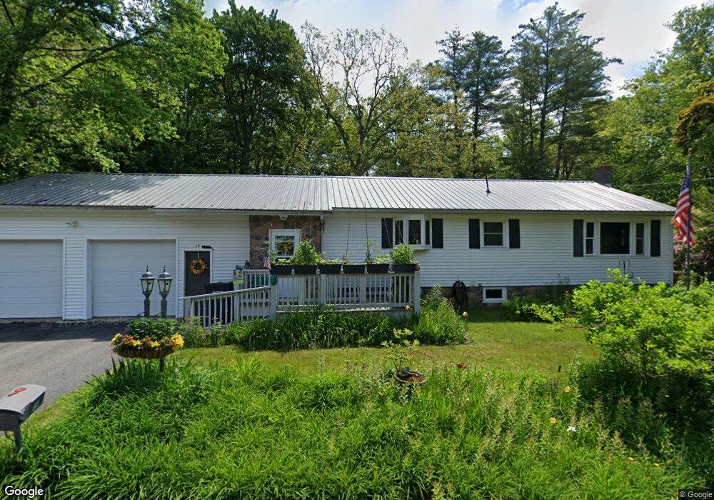 15 Birch Dr, Tilton, NH 03276 - photo 1