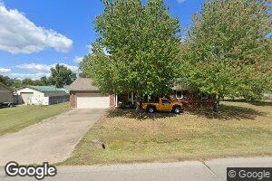 504 W Leighton St, Frontenac, KS 66763