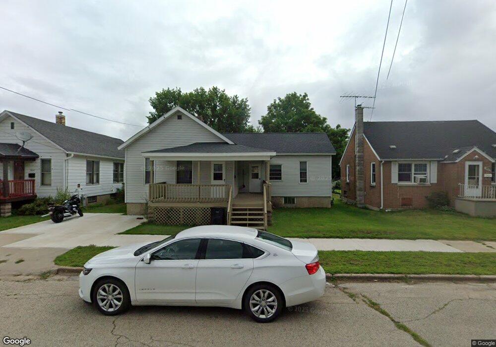 1812 12th St, Menominee, MI 49858 - photo 1