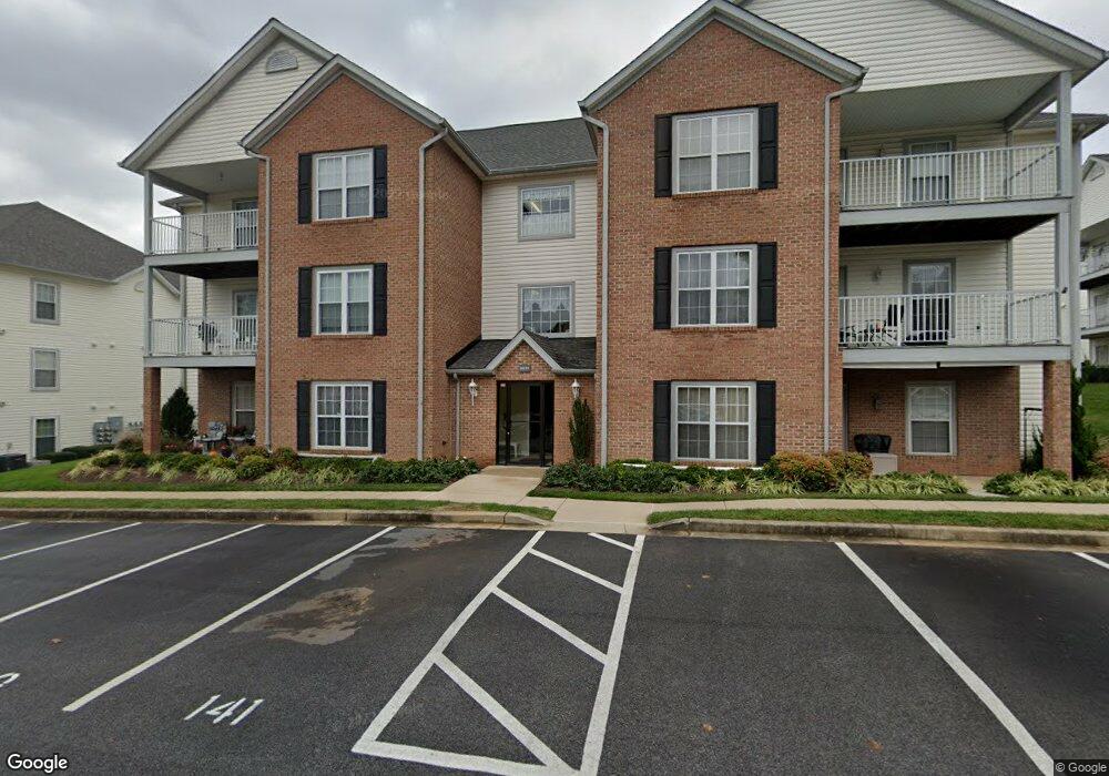 2031 Rudy Serra Dr unit 2C, Sykesville, MD 21784 - photo 1