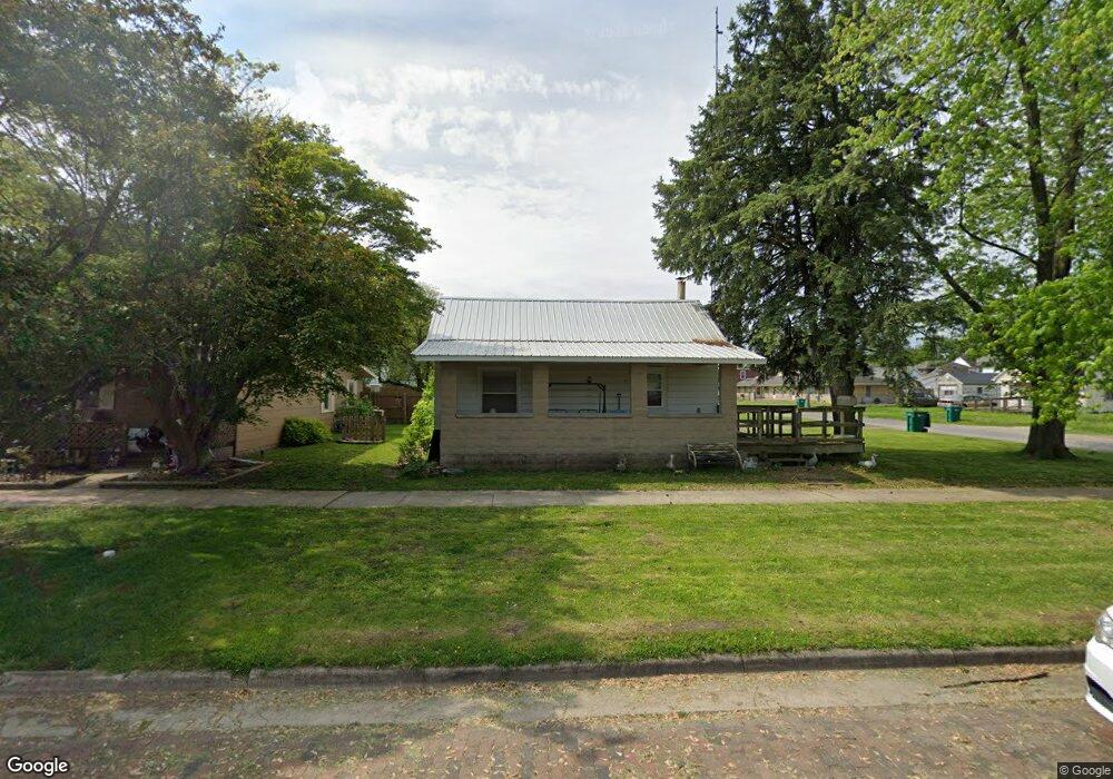 2221 Champaign Ave, Mattoon, IL 61938 - photo 1