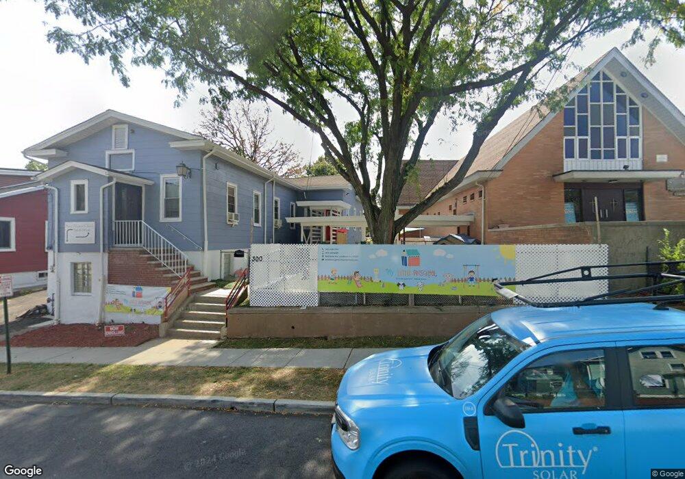 460 Stuyvesant Ave, Lyndhurst, NJ 07071 - photo 1