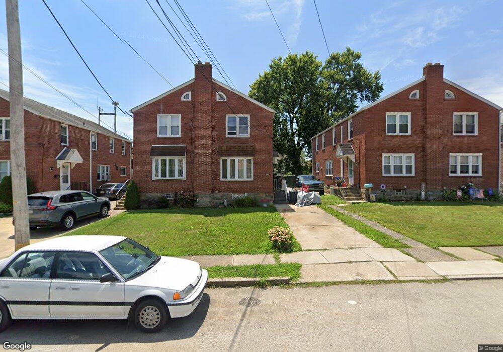 423 Sutton Ave, Folsom, PA 19033 - photo 1