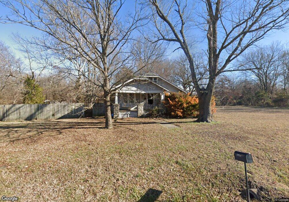 1012 S 24th St, Parsons, KS 67357 - photo 1