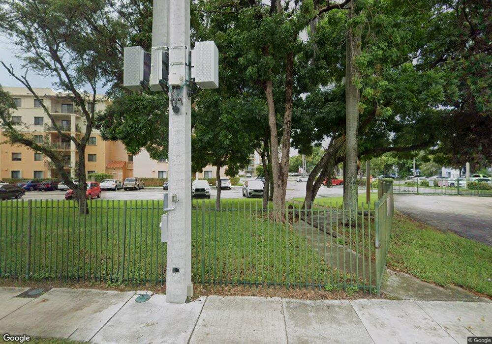 9360 Fontainebleau Blvd unit 314, Miami, FL 33172 - photo 1