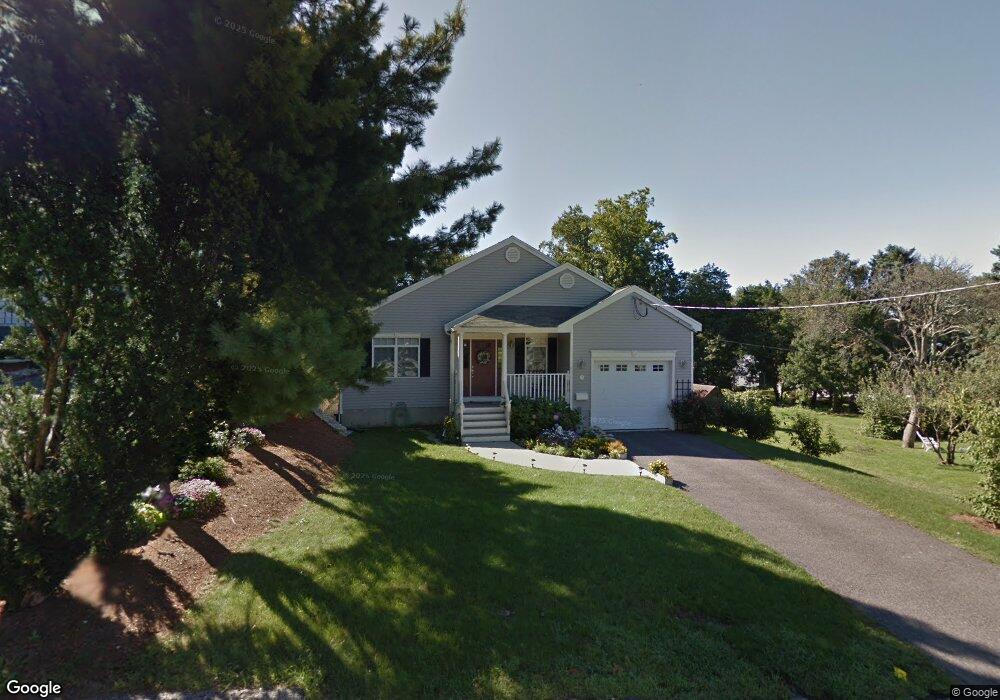 11 Franklin Ave, Medford, MA 02155 - photo 1
