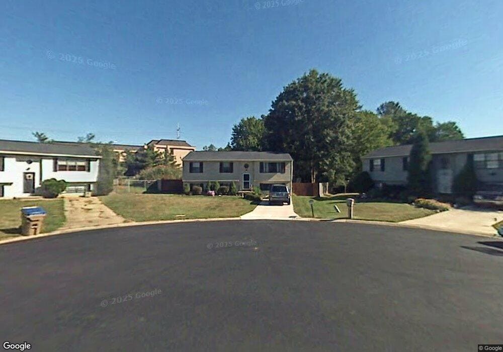 134 Fox Dr, Newark, DE 19713 - photo 1