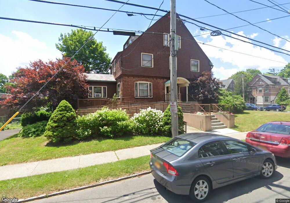 116 S Lake Ave, Albany, NY 12208 - photo 1