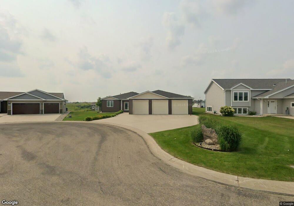 1309 Evergreen Dr NW, Jamestown, ND 58401 - photo 1