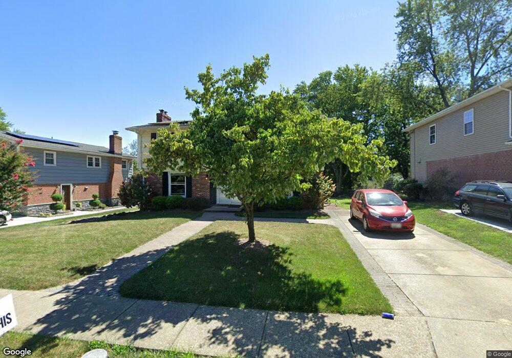 211 Treherne Rd, Lutherville Timonium, MD 21093 - photo 1