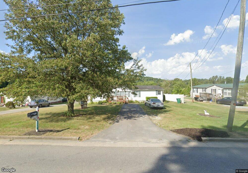 335 E 4th Ave, Watauga, TN 37694 - photo 1