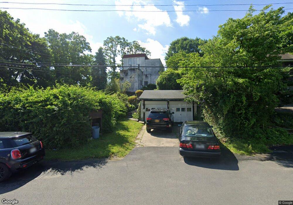 624 Hall St unit 2, Mamaroneck, NY 10543 - photo 1