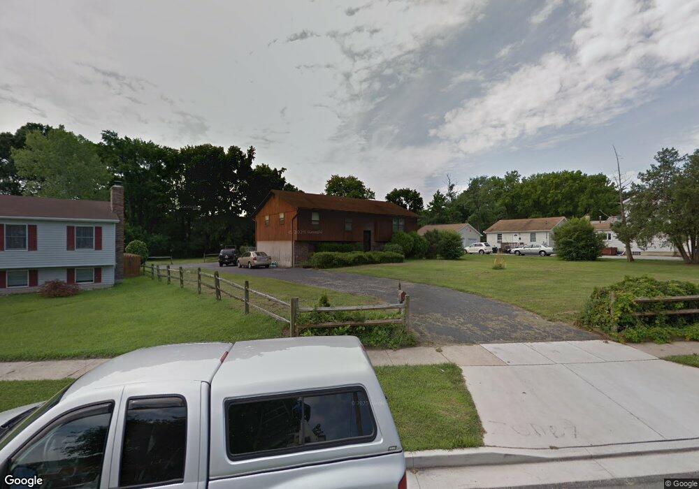 815 Norris Ln, Essex, MD 21221 - photo 1