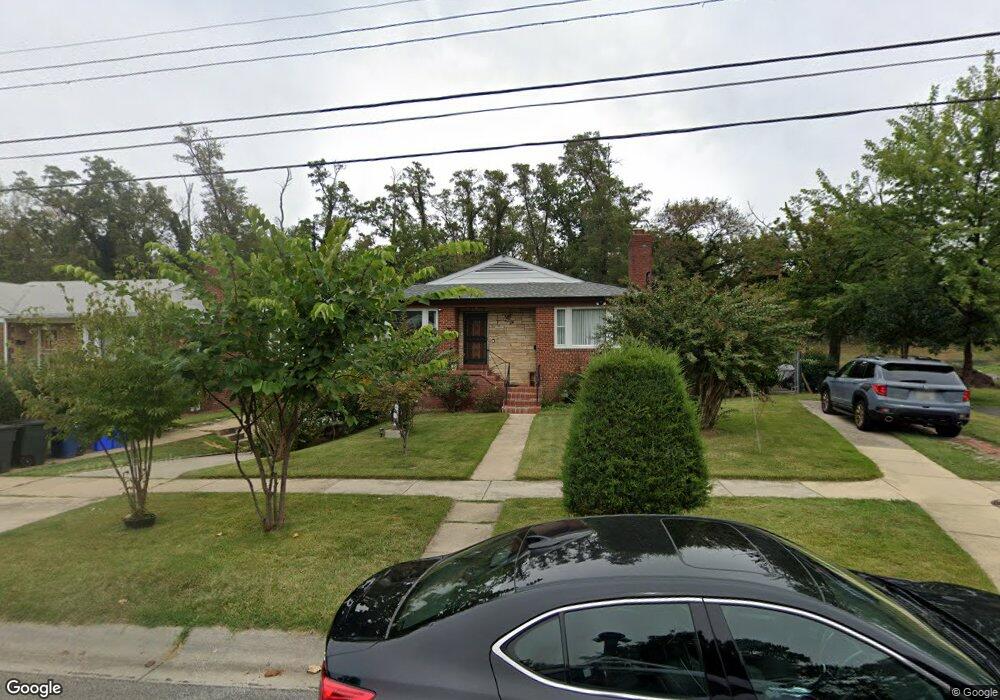 2301 Westview Dr, Silver Spring, MD 20910 - photo 1