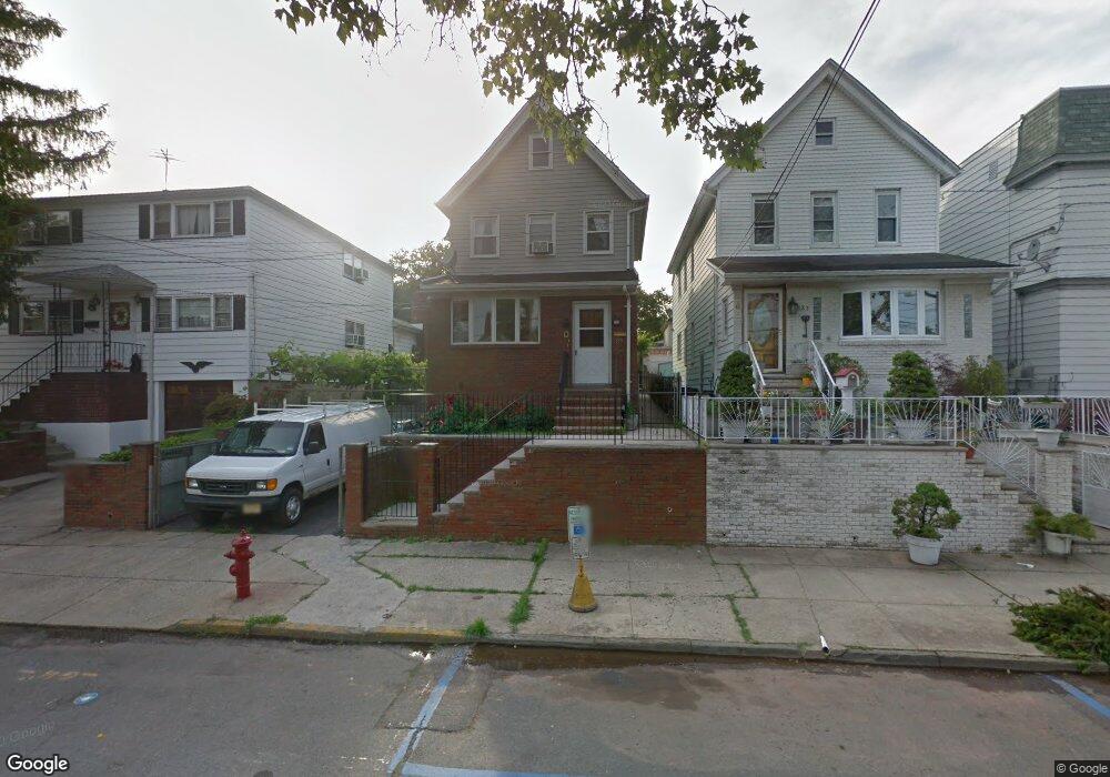 335 Hickory St, Kearny, NJ 07032 - photo 1