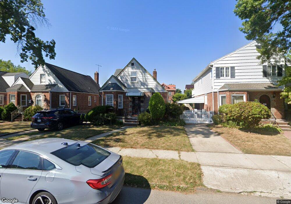 58-26 190th St, Flushing, NY 11365 - photo 1