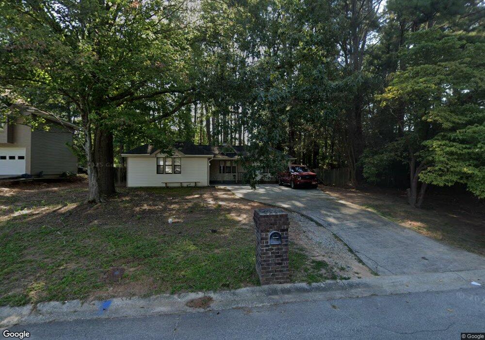 8622 Forest Pointe Dr, Jonesboro, GA 30238 - photo 1