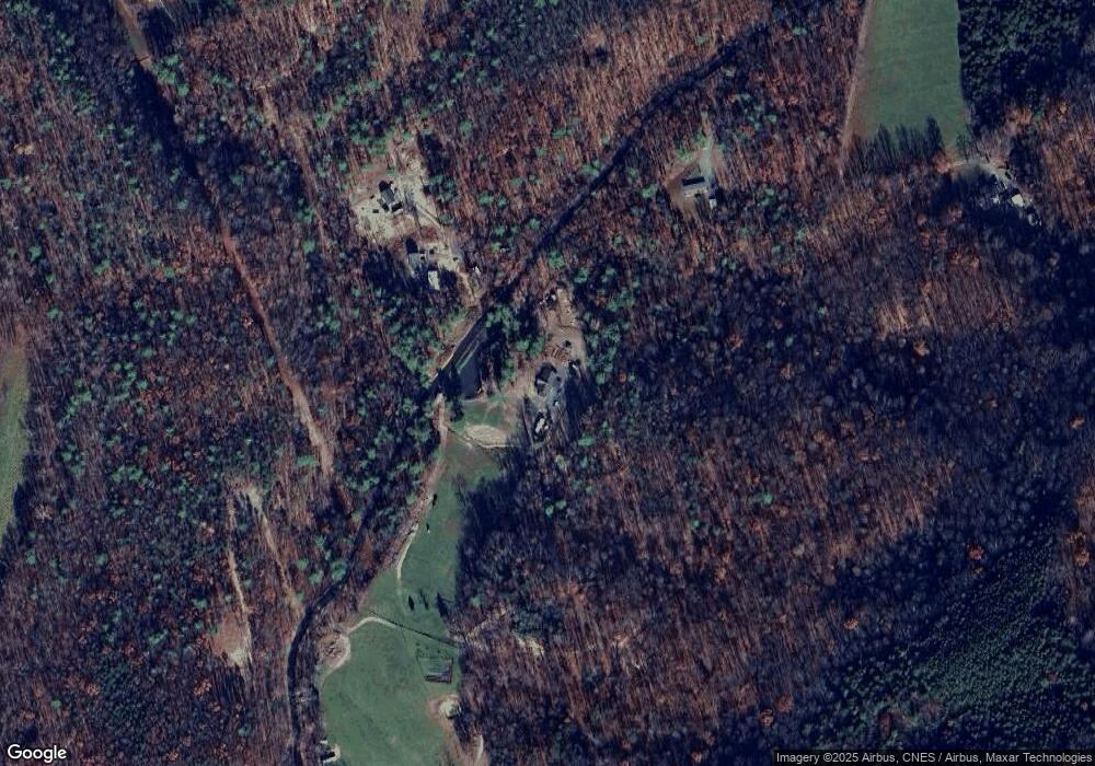 671 Arnold Rd unit B, Petersburg, WV 26847 - photo 1