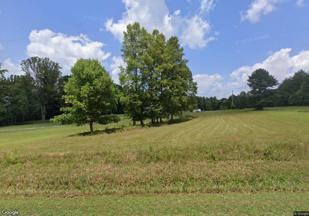 1162 N Maple Rd, Callands, VA 24530 - photo 1