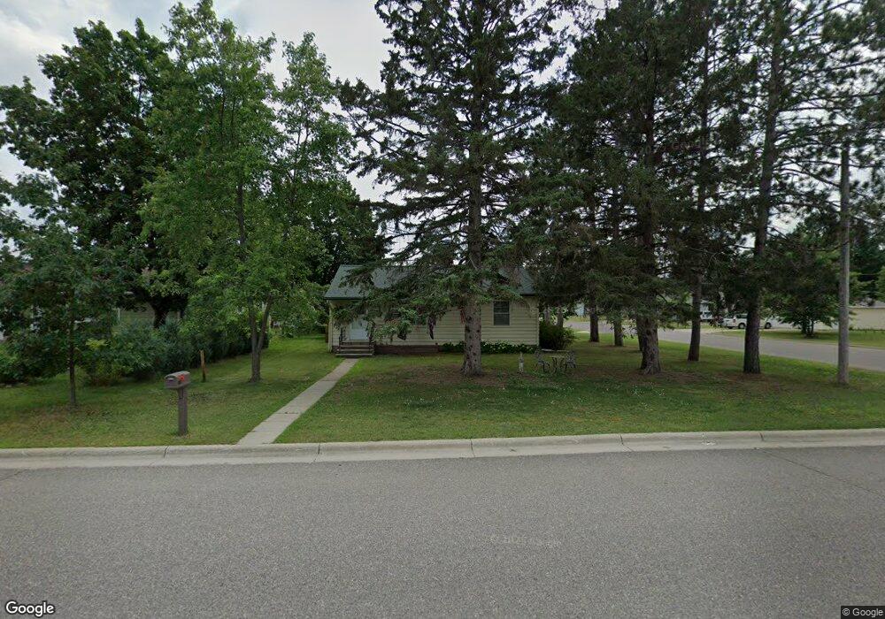 402 6th St W, Park Rapids, MN 56470 - photo 1