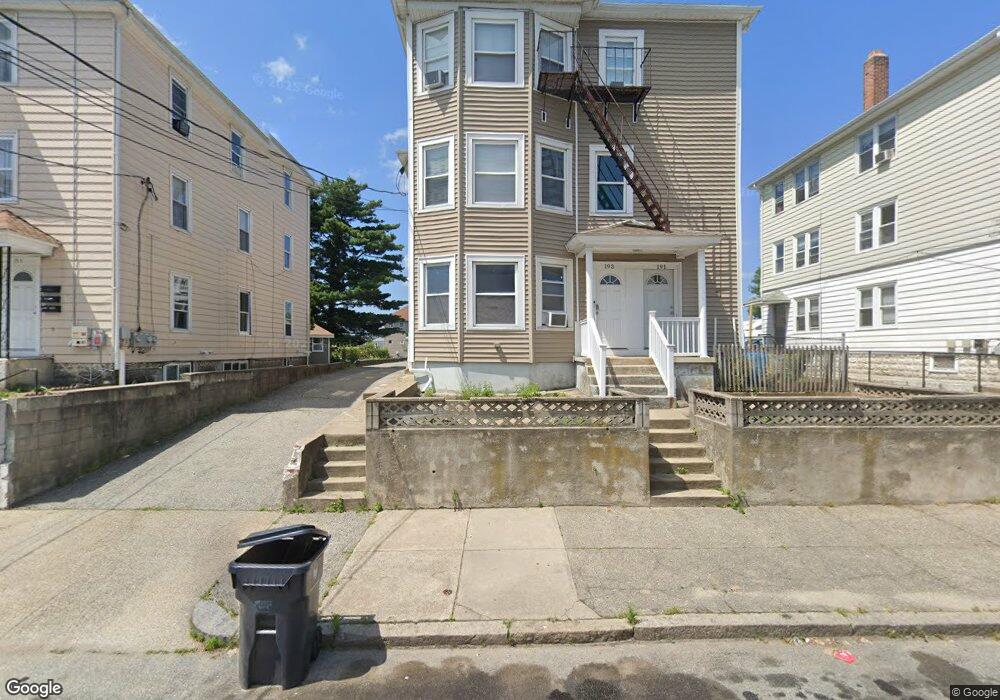 191 Sisson St, Pawtucket, RI 02860 - photo 1