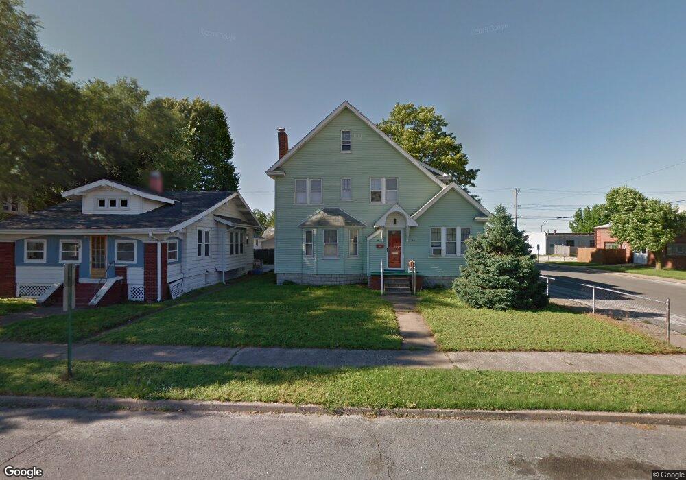 402 E Lorena Ave, Wood River, IL 62095 - photo 1