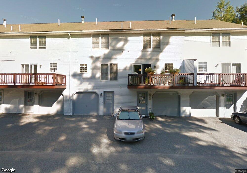 82 Lochmere Ln unit U417, Nashua, NH 03063 - photo 1