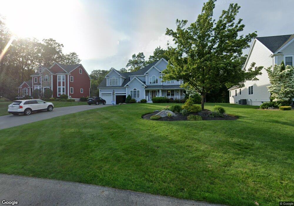 28 Regency Dr, Dracut, MA 01826 - photo 1