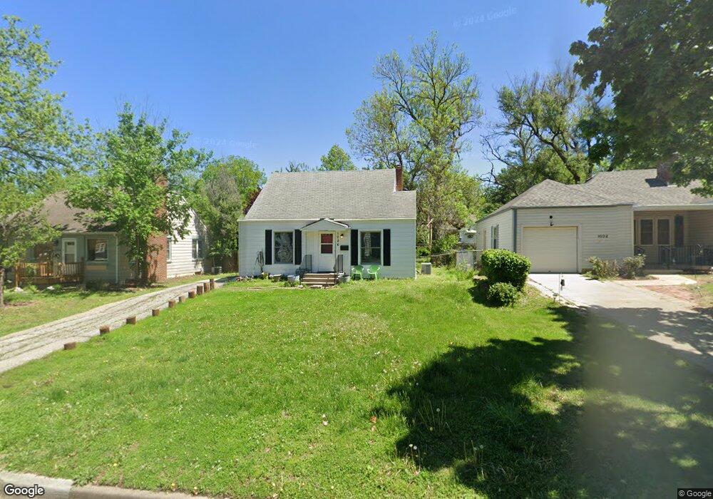 1026 SW High Ave, Topeka, KS 66604 - photo 1