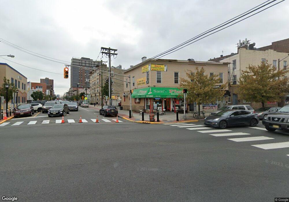 2166 John F. Kennedy Blvd unit 2, Union City, NJ 07087 - photo 1