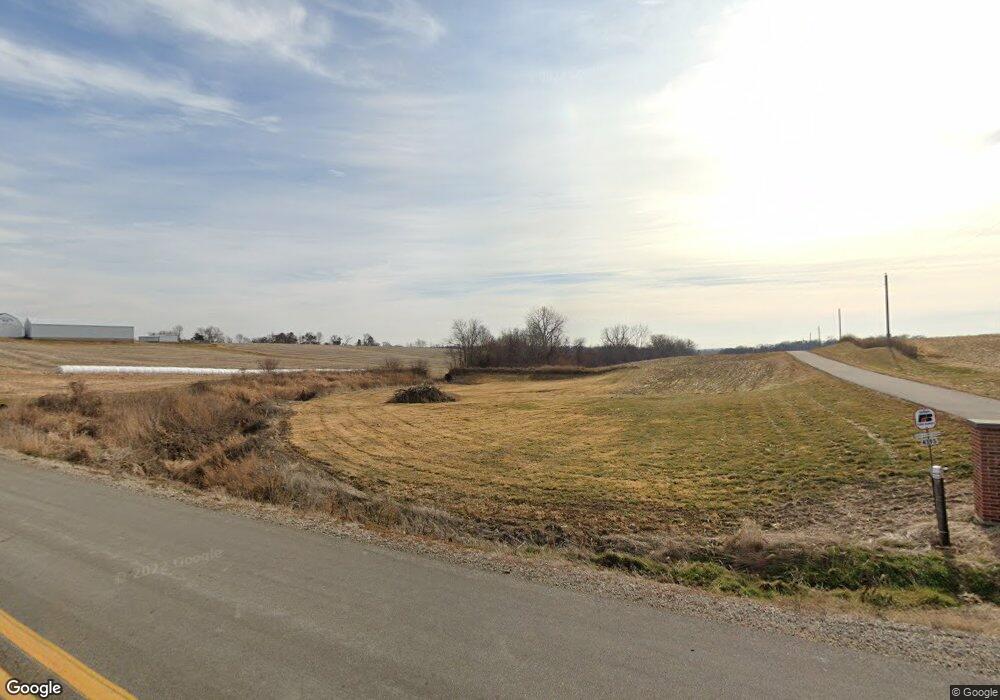 4393 N 19th Ave W, Newton, IA 50208 - photo 1