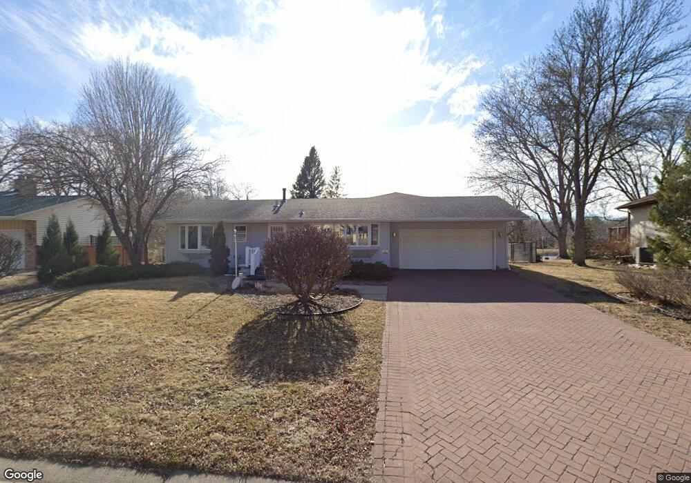 10429 Valley Forge Ln N, Maple Grove, MN 55369 - photo 1