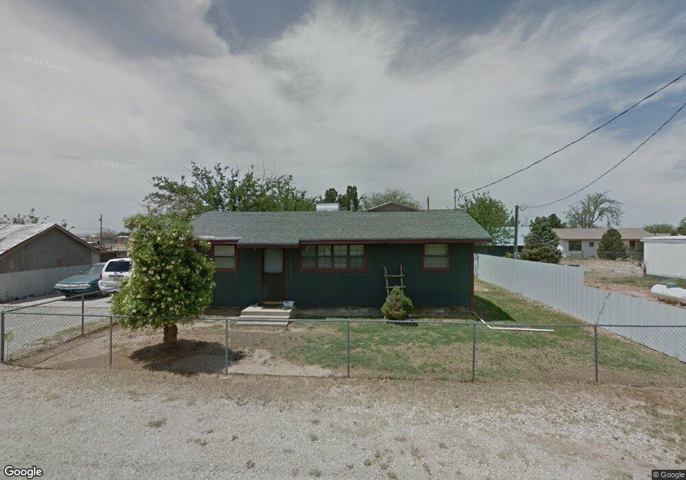 4305 Mescalero St, Carlsbad, NM 88220 - photo 1