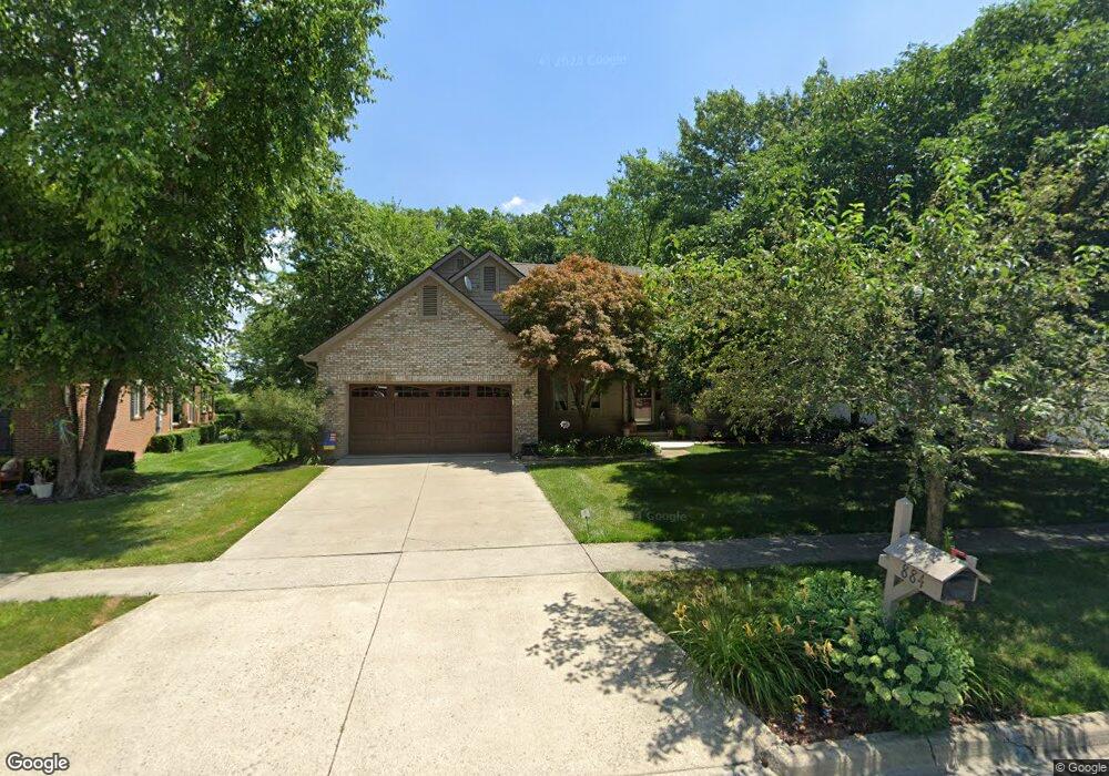 884 Wedgewood Dr, Marysville, OH 43040 - photo 1