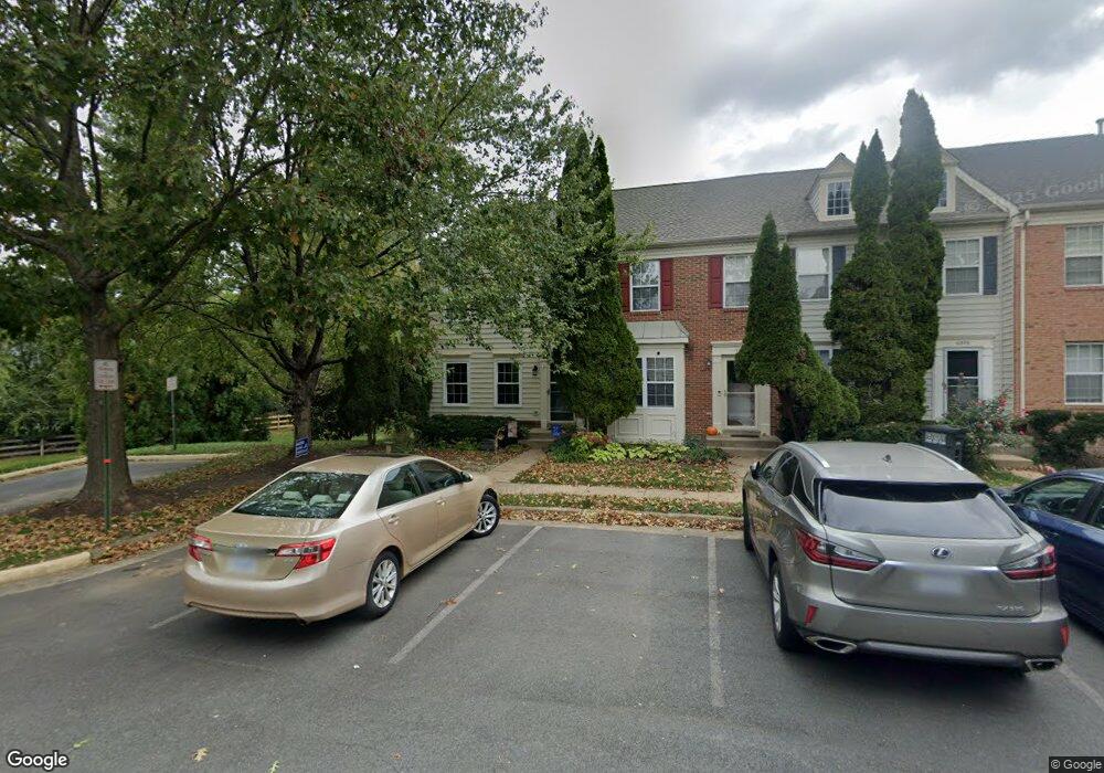 10890 Murray Downs Ct, Reston, VA 20194 - photo 1