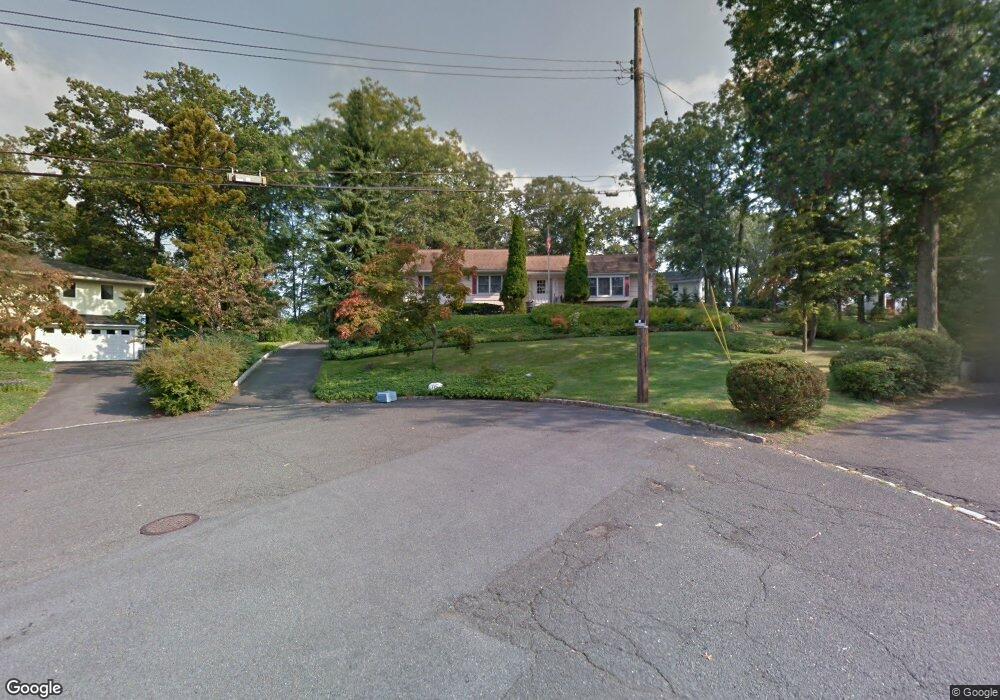 16 Crest Cir, New Providence, NJ 07974 - photo 1