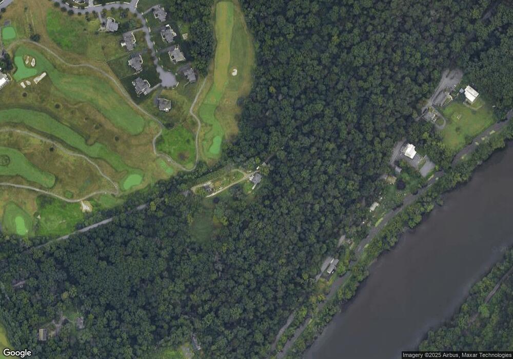 835 Moyers Ln, Easton, PA 18042 - photo 1